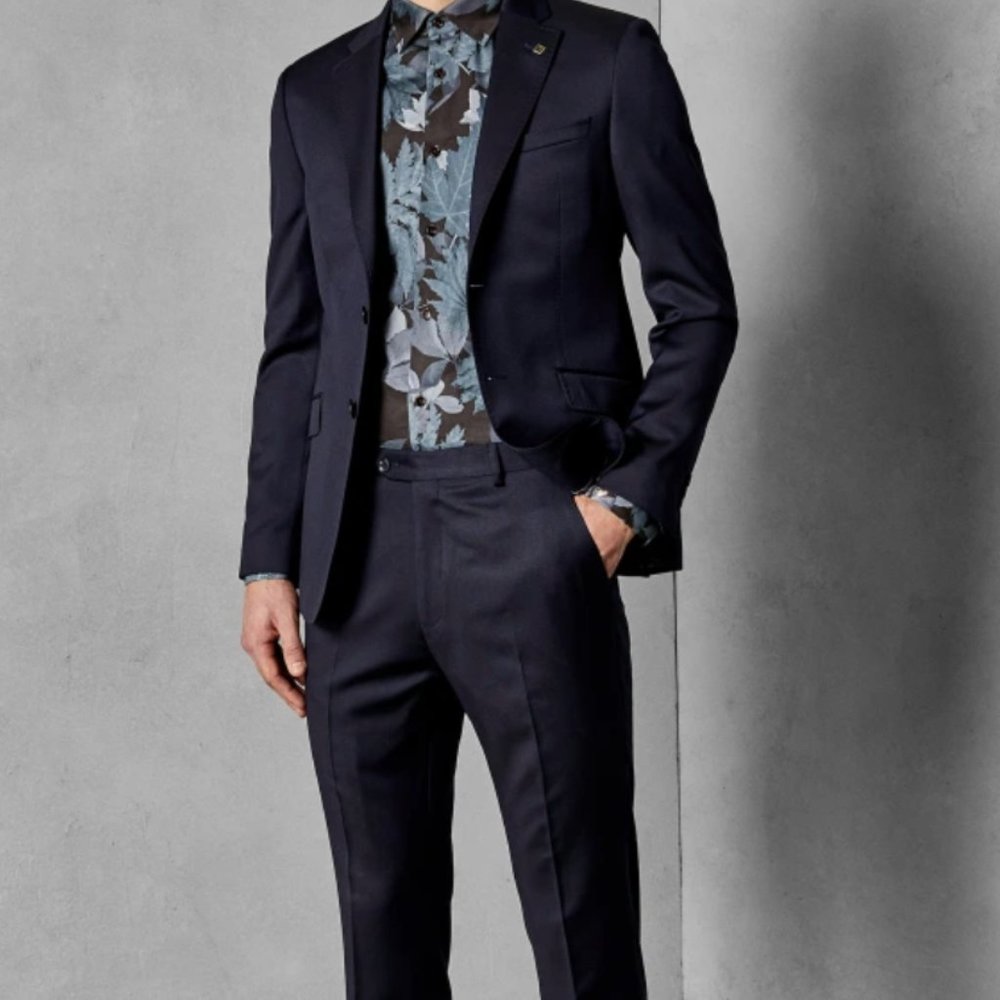 Mens Ted Baker Navy Pinstripe Suit 44L